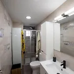 Apartment Ventanal